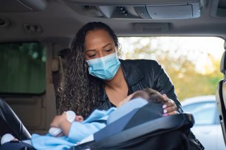 Can I Breastfeed My Baby in a Moving Car